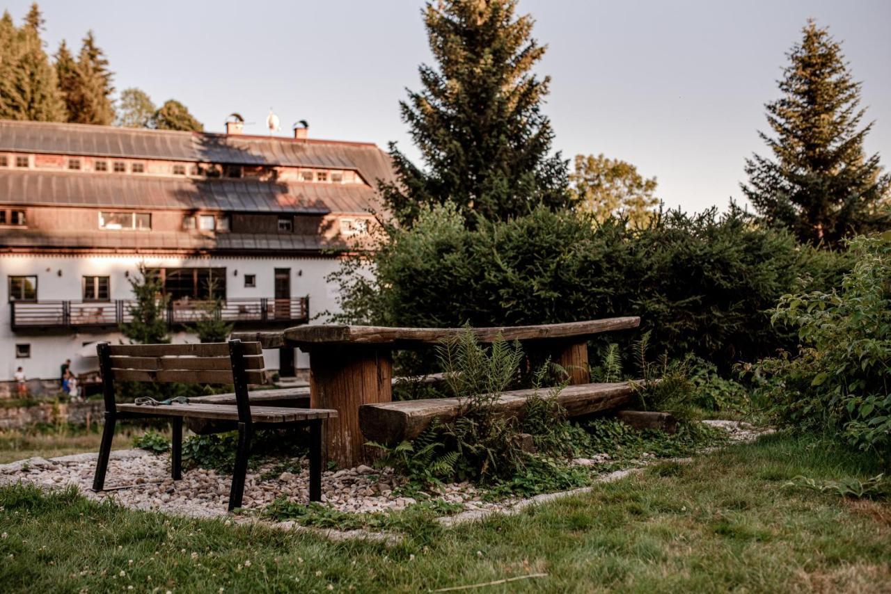 Pension Styl Bedřichov エクステリア 写真